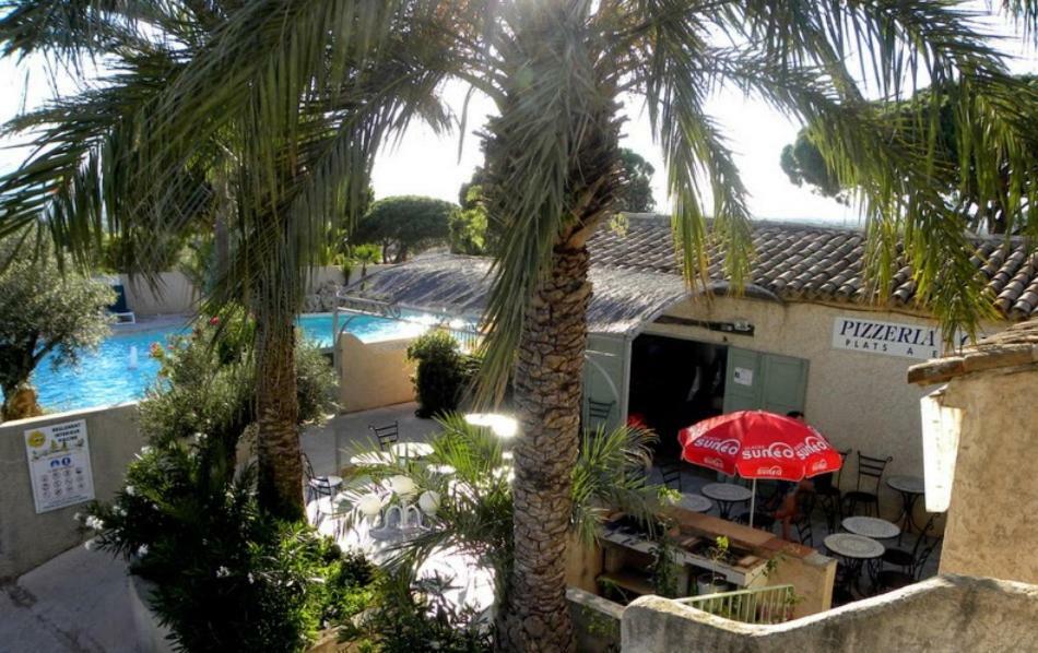 Mobile Home In Frejus, South Of France Exterior photo